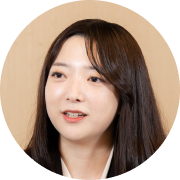 行司 早織